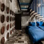Barneys Ny Blue Residence With Pool